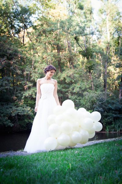 Robe de mariée bustier plissé satin jupe tulle