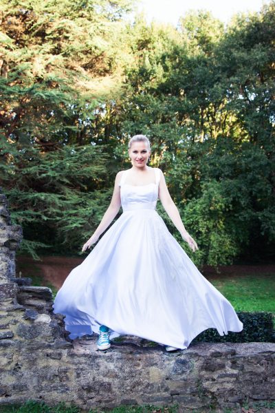 Robe de mariée dos nu satin et dentelle