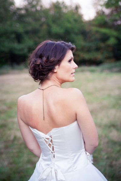 Robe de mariée bustier plissé satin jupe tulle