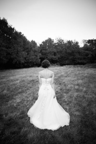 Robe de mariée bustier plissé satin jupe tulle