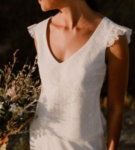 top mariée dentelle graphique liseré petite manche