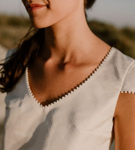Top mariée motif liseré boule petite manche