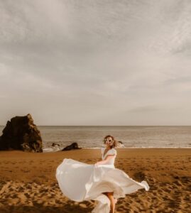 robe de mariée tissu décolleté manche bouffante