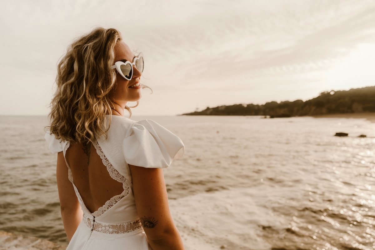 manche originale robe de mariée décolleté dos