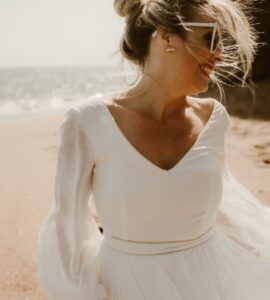 robe de mariée fluide manche poignet Nantes