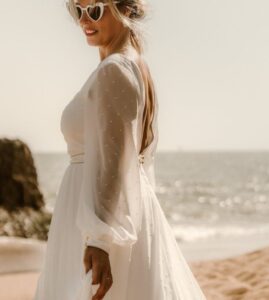 robe de mariée fluide romantique manche bouffante vannes