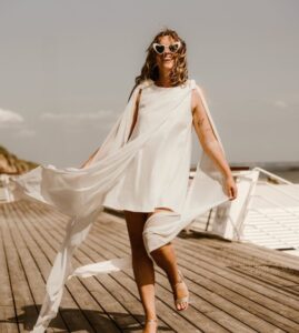 Robe de mariée courte civil paillettes sequins