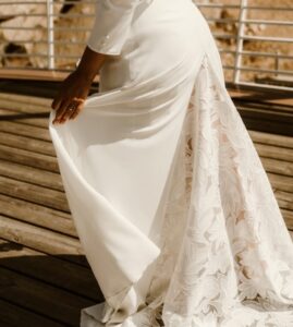 robe de mariée moderne carré traine dentelle 44