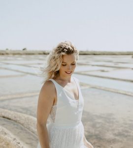 Robe de mariée dentelle feuilles