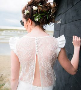 top mariée dentelle dos manches plissées